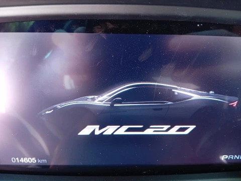 Maserati MC20 V6 630CV Gasolina RWD