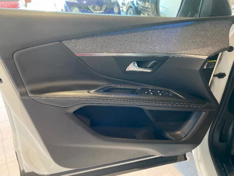 Peugeot 3008 1.2 PURETECH 96KW (130CV) GT LINE S&S