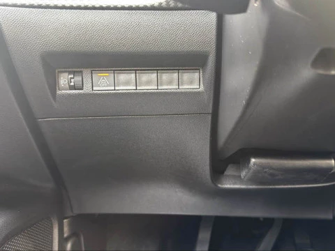 Peugeot 2008 PureTech 100 S&S Allure 75 kW (100 CV)