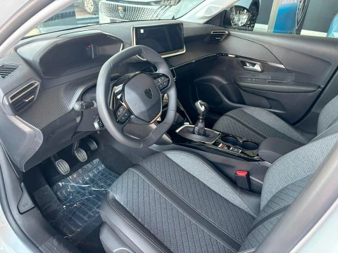 Peugeot 208 1.2 ALLURE GASOLINA 100CV 5P