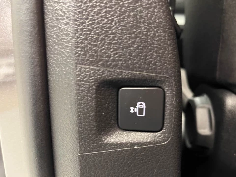 Peugeot Traveller Business Long BlueHDi 180 S&S EAT8