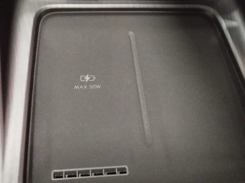 EBRO S800 1.6 TGDI Luxury 7 DCT