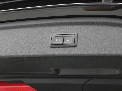 Audi A3 Sportback 1.5 40 TFSI E S TRONIC S LINE SPORTBACK 204 5P