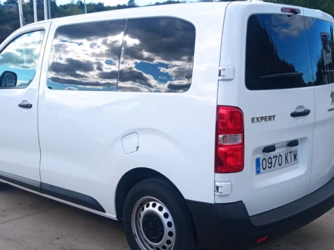 Peugeot Expert Combi 1.6 BlueHDi 88KW (120CV) Standard