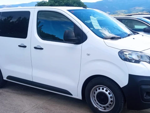 Peugeot Expert Combi 1.6 BlueHDi 88KW (120CV) Standard