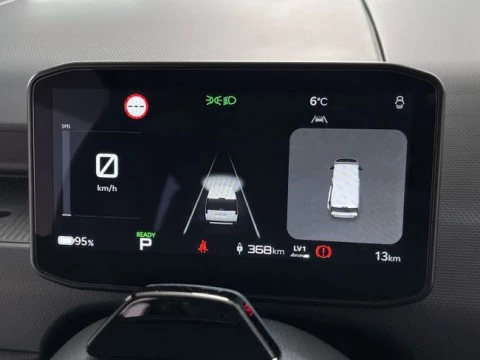 Kia PV5 Passenger L2H1 Long Range Plus