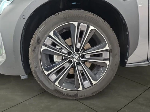 Toyota BZ4X 220E 4x4 Luxury