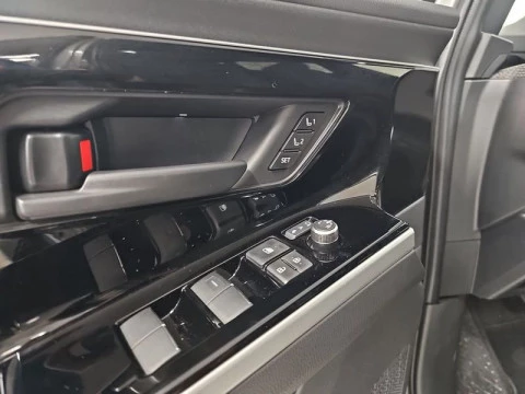 Toyota BZ4X 220E 4x4 Luxury