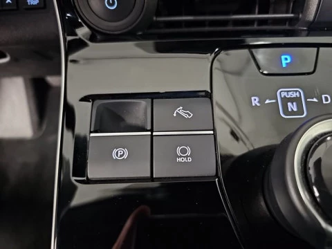 Toyota BZ4X 220E 4x4 Luxury