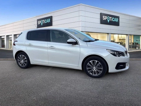 Peugeot 308 5p Allure PureTech 130 S&S