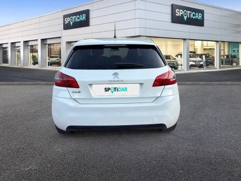 Peugeot 308 5p Allure PureTech 130 S&S