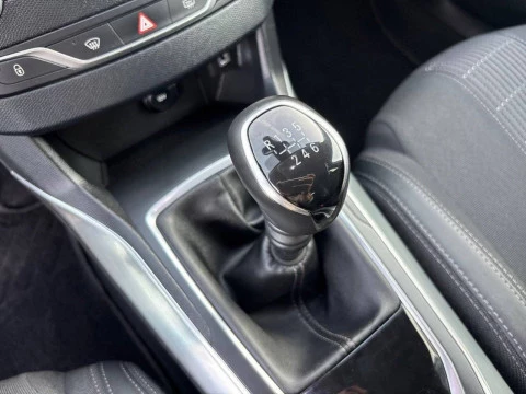 Peugeot 308 5p Allure PureTech 130 S&S