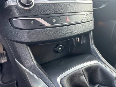 Peugeot 308 5p Allure PureTech 130 S&S