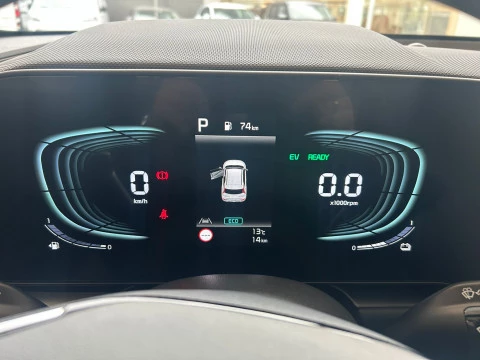 Kia Niro 1.6 GDi HEV 95kW (129CV) Drive