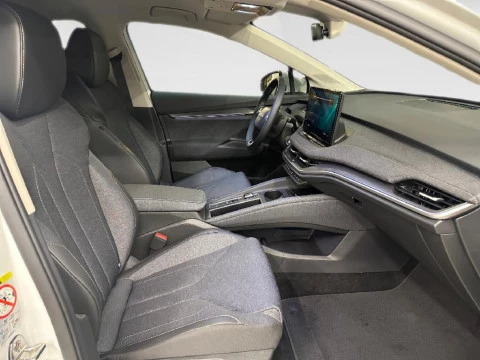 Skoda Elroq 60 63 kWh Batterie 150 KW (204 CV) Tracción trasera