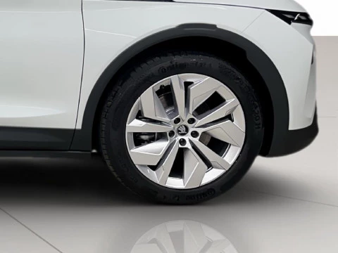 Skoda Elroq 60 63 kWh Batterie 150 KW (204 CV) Tracción trasera