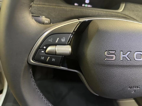 Skoda Elroq 60 63 kWh Batterie 150 KW (204 CV) Tracción trasera