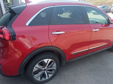 Kia e-Niro e-Niro 150kW Emotion (Long Range)