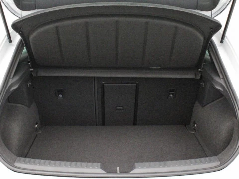 Cupra León 1.5 ETSI MHEV 110KW DSG 150 5P