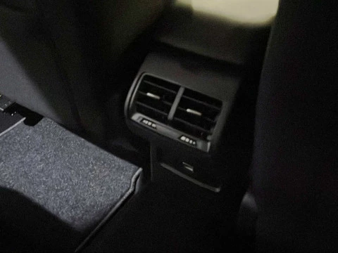 Citroën C4 Hybrid 145 ë-DCS6 Max