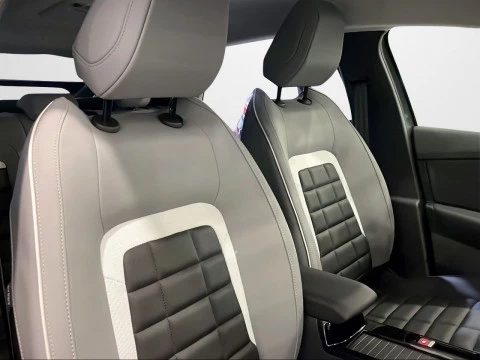 Citroën C4 Hybrid 145 ë-DCS6 Max