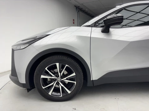 Toyota C-HR 1.8 140H Advance