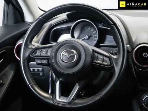 Mazda 2 1.5 G e-SKYACTIV Homura 66 kW (90 CV)
