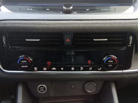 Nissan Qashqai DIG-T 140 mHEV Acenta 4x2 103 kW (140 CV)