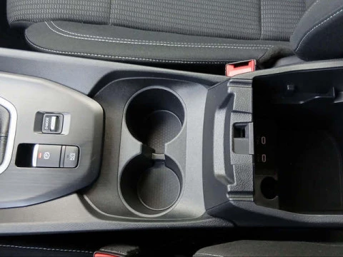 Nissan Qashqai DIG-T 140 mHEV Acenta 4x2 103 kW (140 CV)