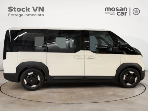 Kia PV5 Passenger L2H1 Long Range Plus