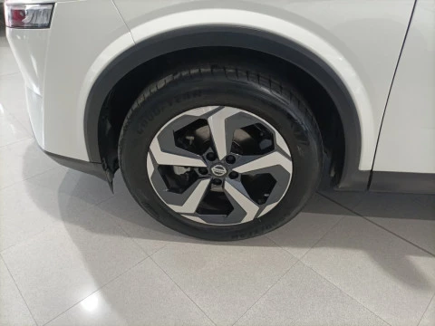 Nissan Qashqai DIG-T 103kW mHEV 4x2 Premiere Edition