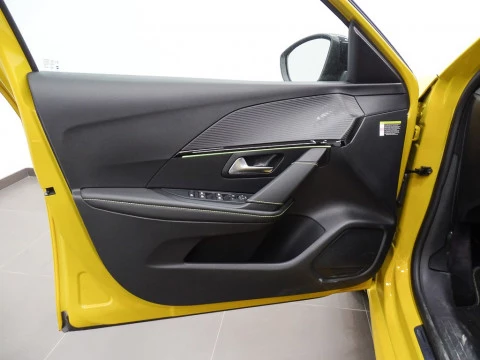 Peugeot e-208 GT Electrico 136 100 Kw