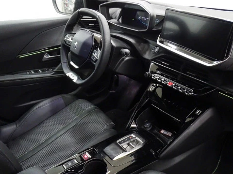 Peugeot e-208 GT Electrico 136 100 Kw