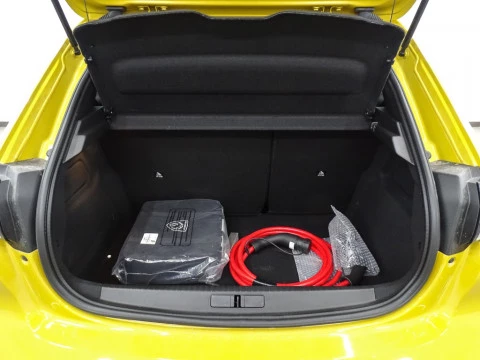 Peugeot e-208 GT Electrico 136 100 Kw