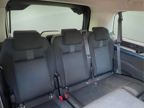 Peugeot Traveller Active 2.0 BlueHDi 150 Standard