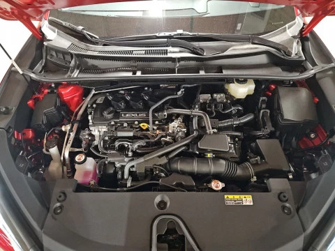 Lexus LBX 1.5 136cv HEV Elegant+