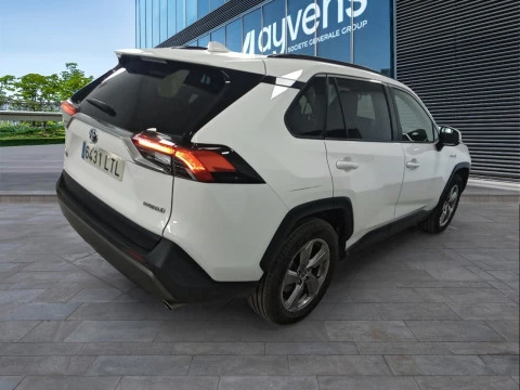 Toyota Rav4 2.5l 220H Advance