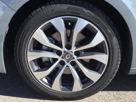 Renault Megane  E-TECH Zen 117kW