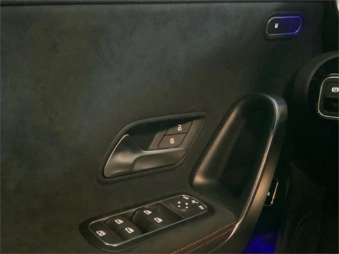 Mercedes-Benz CLA 250 e