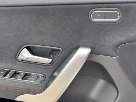 Mercedes-Benz Clase A  200 d Compacto