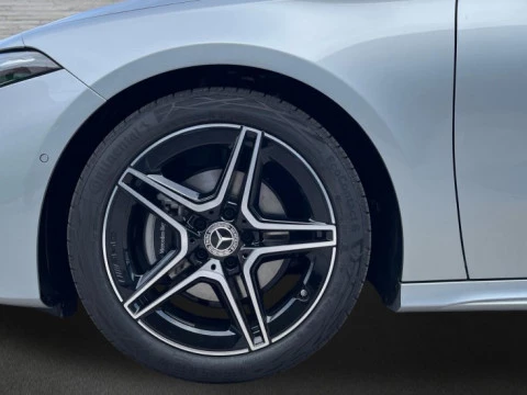 Mercedes-Benz Clase A  200 d Compacto