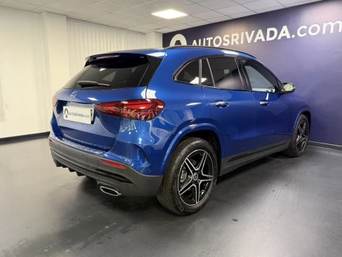 Mercedes-Benz GLA GLA 200 D