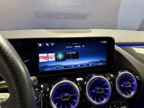 Mercedes-Benz GLA GLA 200 D