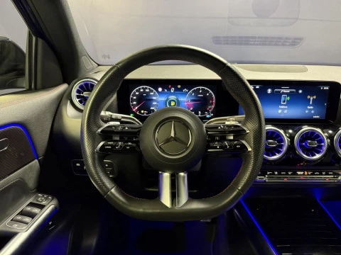 Mercedes-Benz GLA GLA 200 D