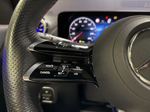 Mercedes-Benz GLA GLA 200 D