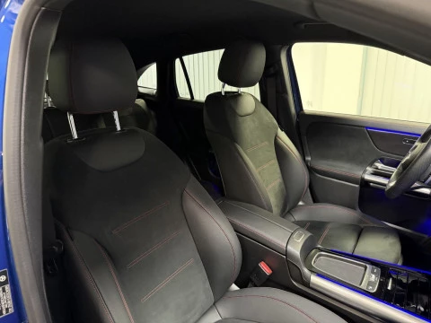 Mercedes-Benz GLA GLA 200 D