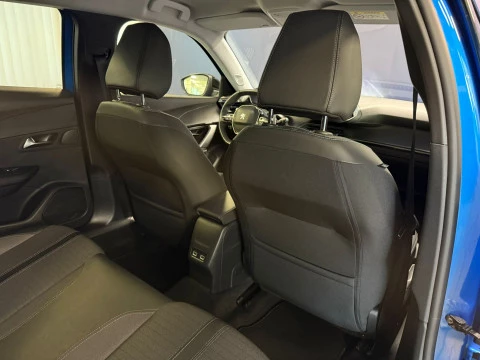 Peugeot 2008 Allure BlueHDI 130 S&S EAT8