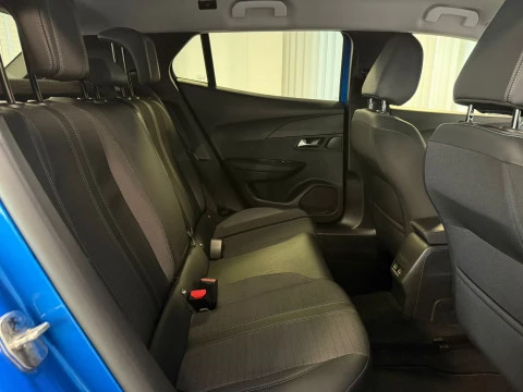 Peugeot 2008 Allure BlueHDI 130 S&S EAT8