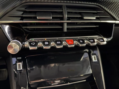 Peugeot 2008 Allure Pack BlueHDI 130 S&S EAT8