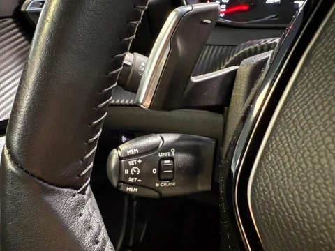 Peugeot 2008 Allure Pack BlueHDI 130 S&S EAT8